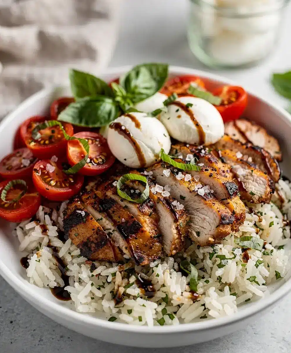 Grilled Chicken Caprese Bowls 6 Grilled Chicken Caprese Bowls featured image